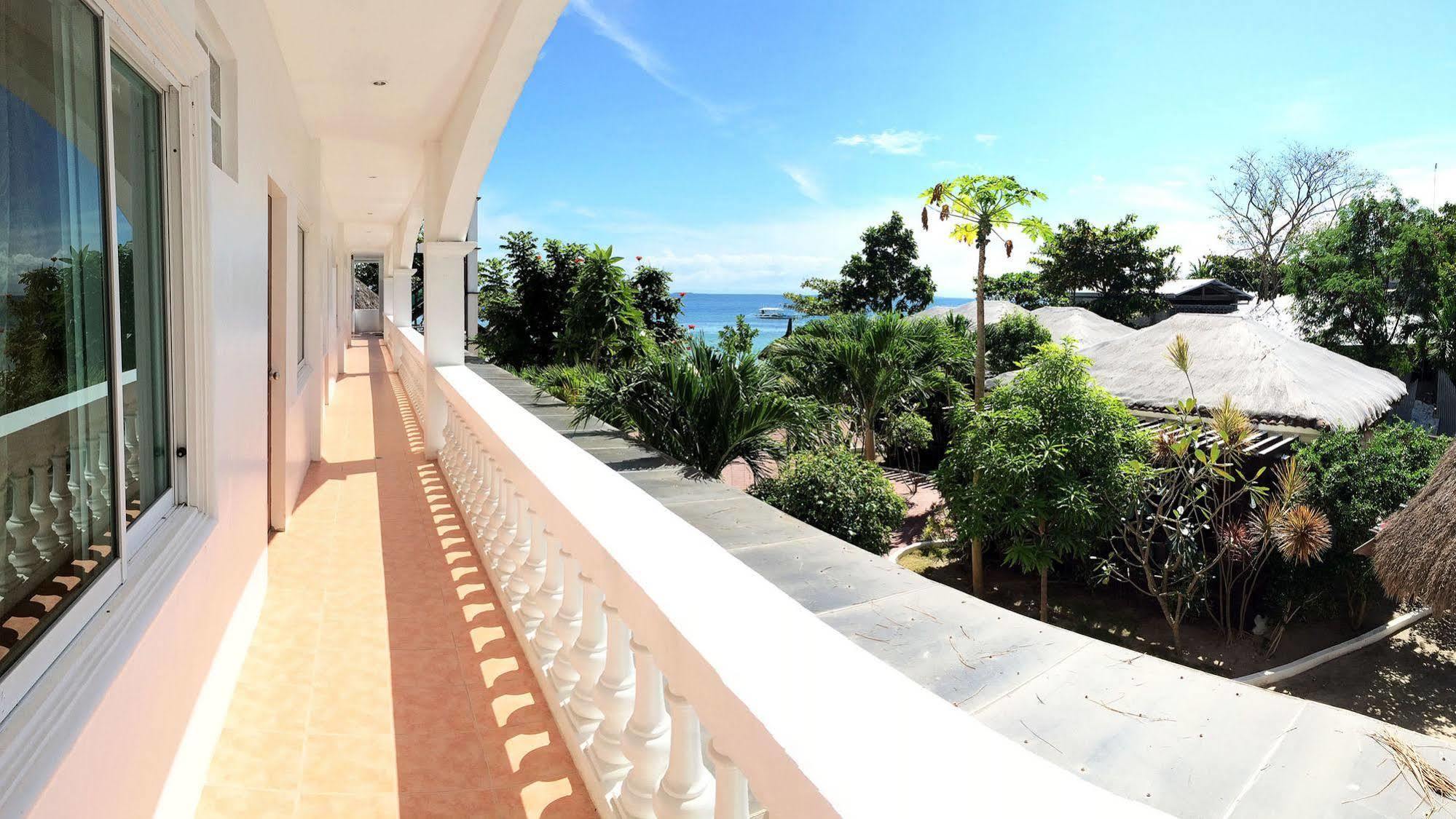 Blue Garden Resort Lapu-Lapu City Exterior foto