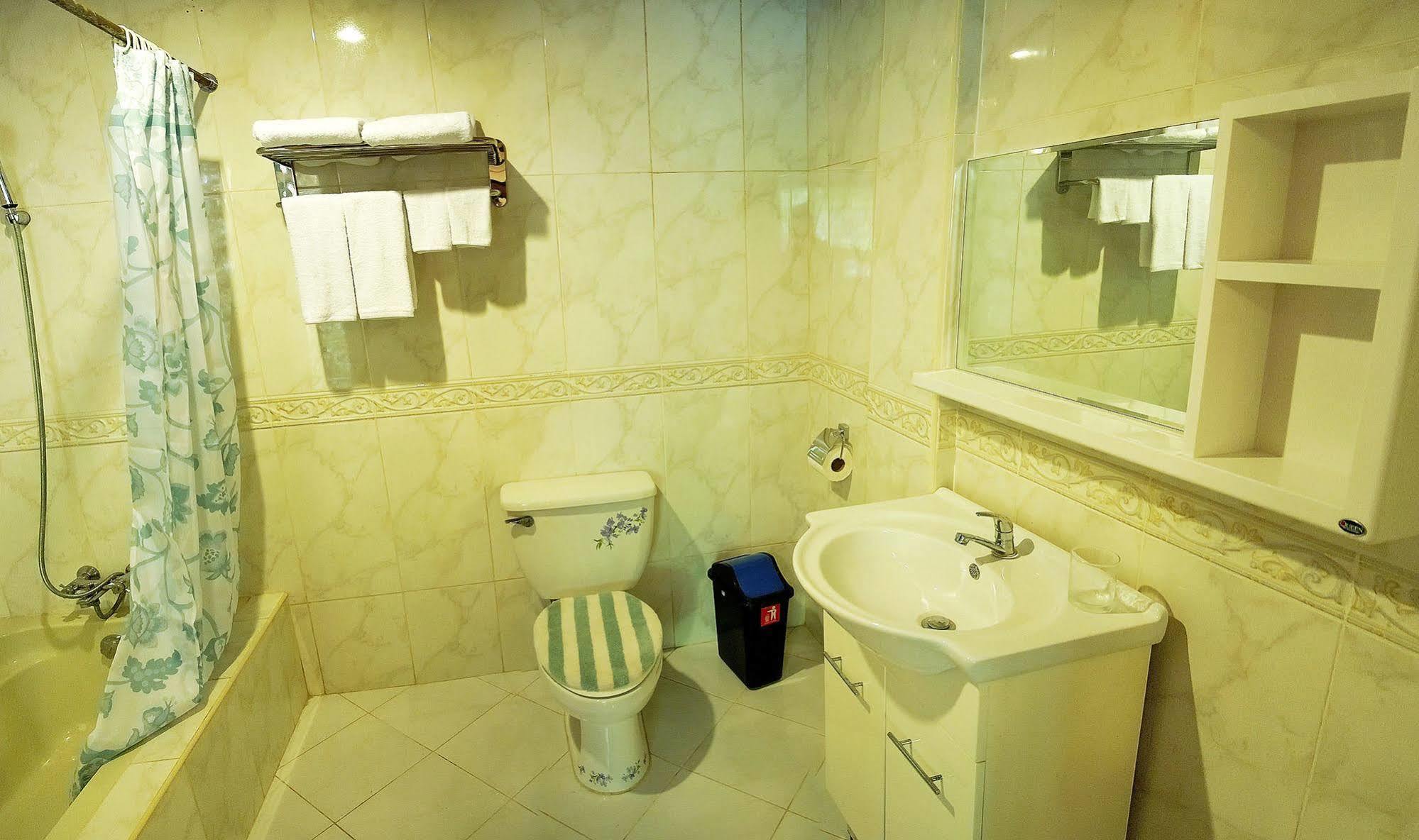 Blue Garden Resort Lapu-Lapu City Exterior foto